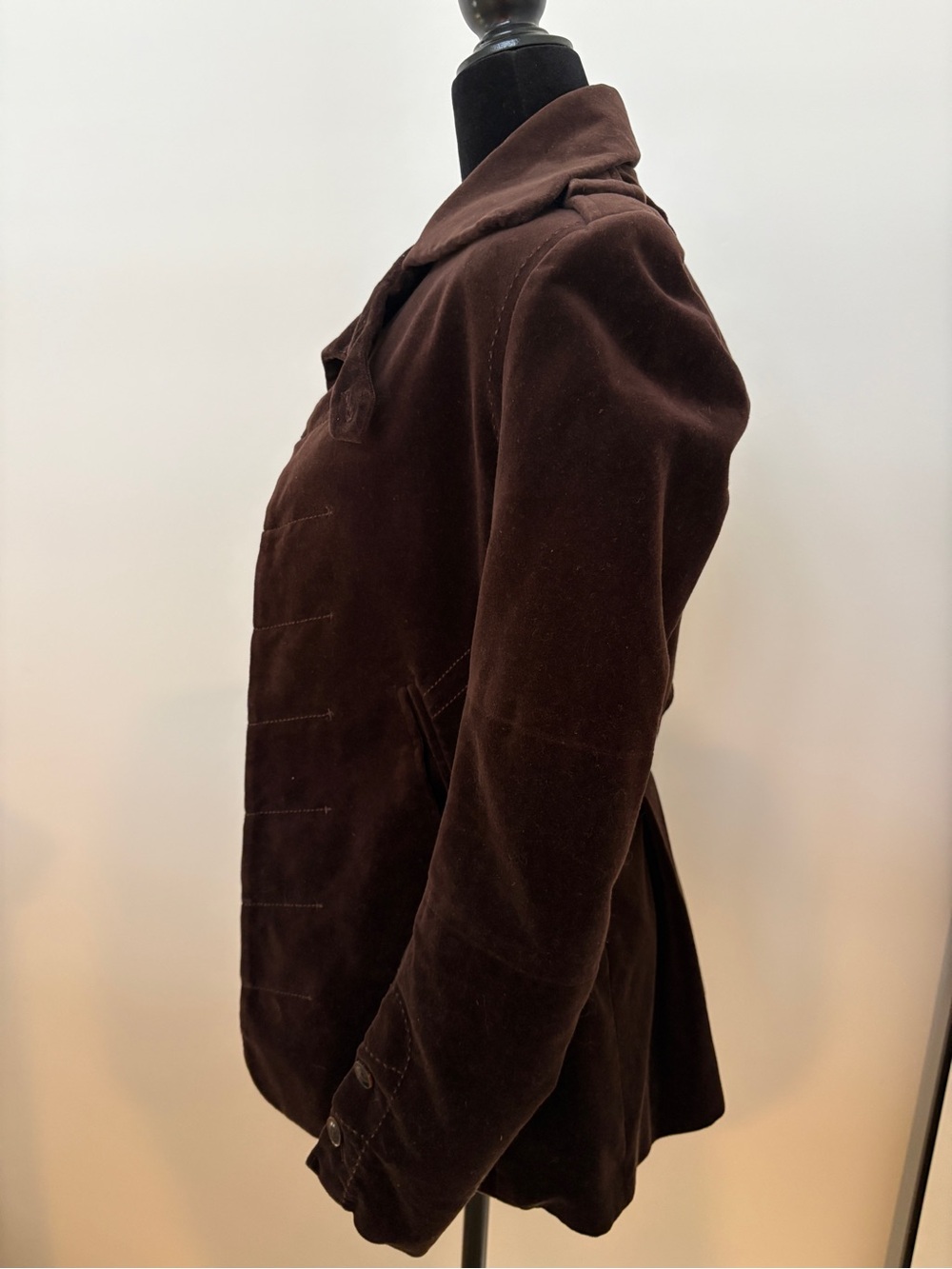 Tailored Brown Velvet Button-Front Blazer - Picture 3 of 5